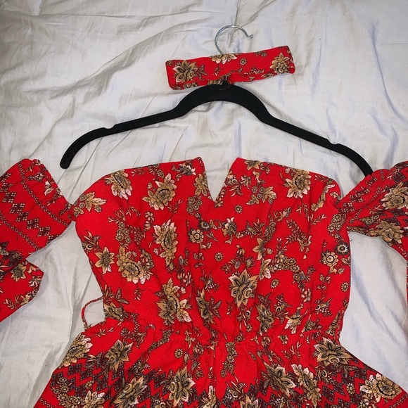 Romper - Picture 2 of 3